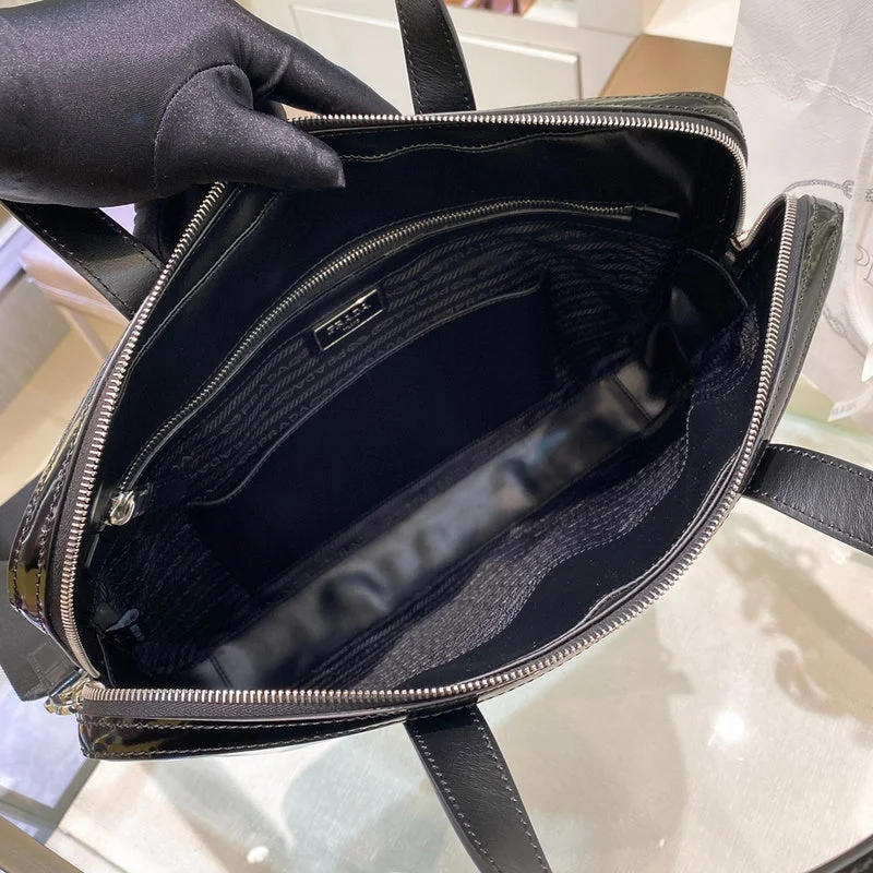Huge Price Cut Lawi - PD Men Bags - 247