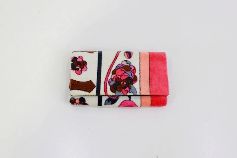 Trendy And Discounted Designer Handbags 1960s Velvet Emilio Pucci Keyholder