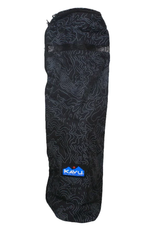 black topo:#6f706c