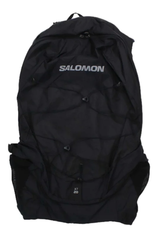 Minimalist Bags For Clean And Modern Aesthetics Salomon XT 20 Bladder with Reservoir