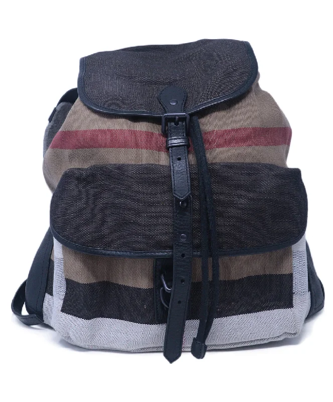 Lightweight And Functional Bags For Travel And Work Burberry Black & Beige Plaid Backpack Lightweight And Functional Bags For Travel And Work