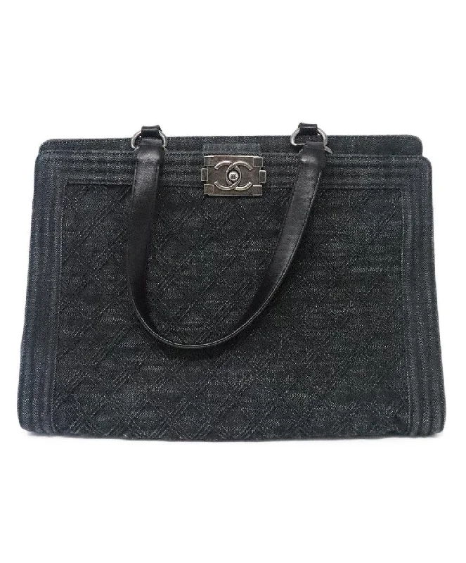 Luxury Bags Chanel Denim Quilted Boy Shopping Tote Luxury Bags