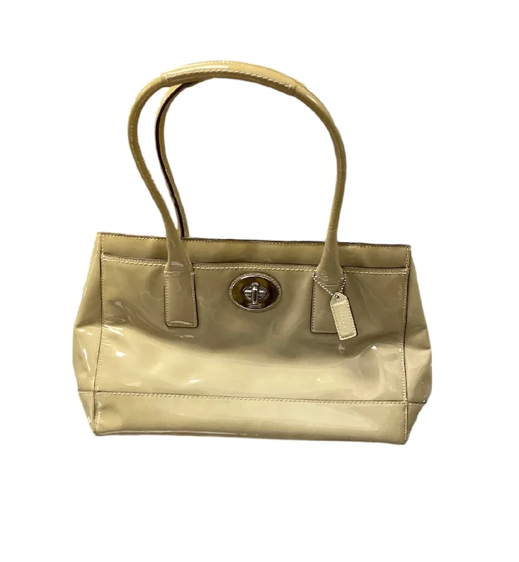 Urban Style Coach Tan Patent Leather Bag