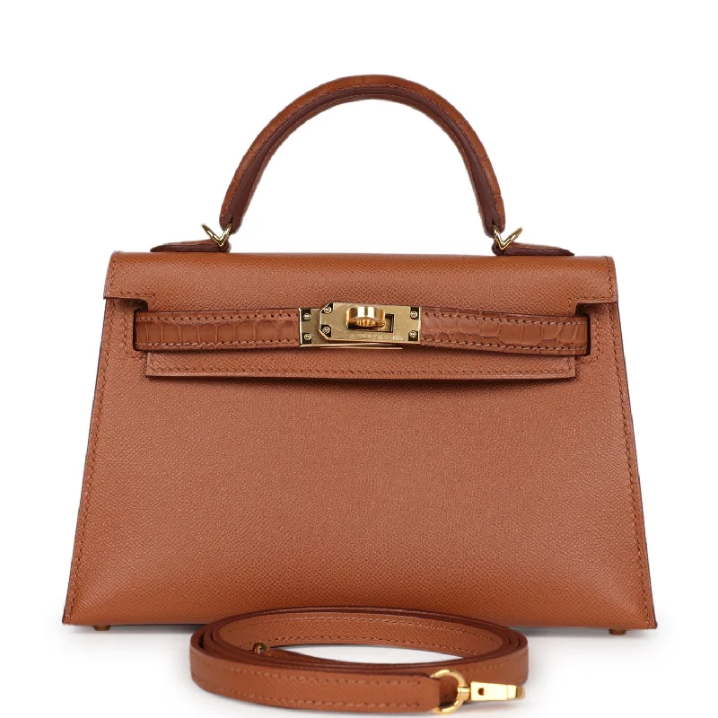 Bold Fashionistas Hermes Kelly Sellier 20 Gold Madame and Matte Alligator Touch Gold Hardware