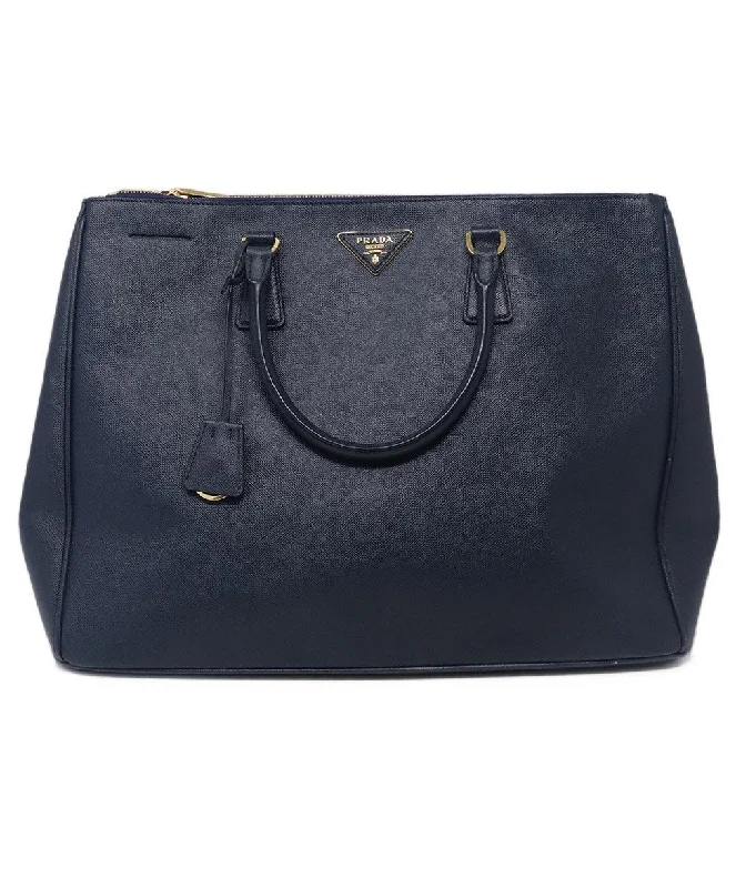 Bags For Urban And Trendy Looks Prada Navy Blue Leather Large Tote