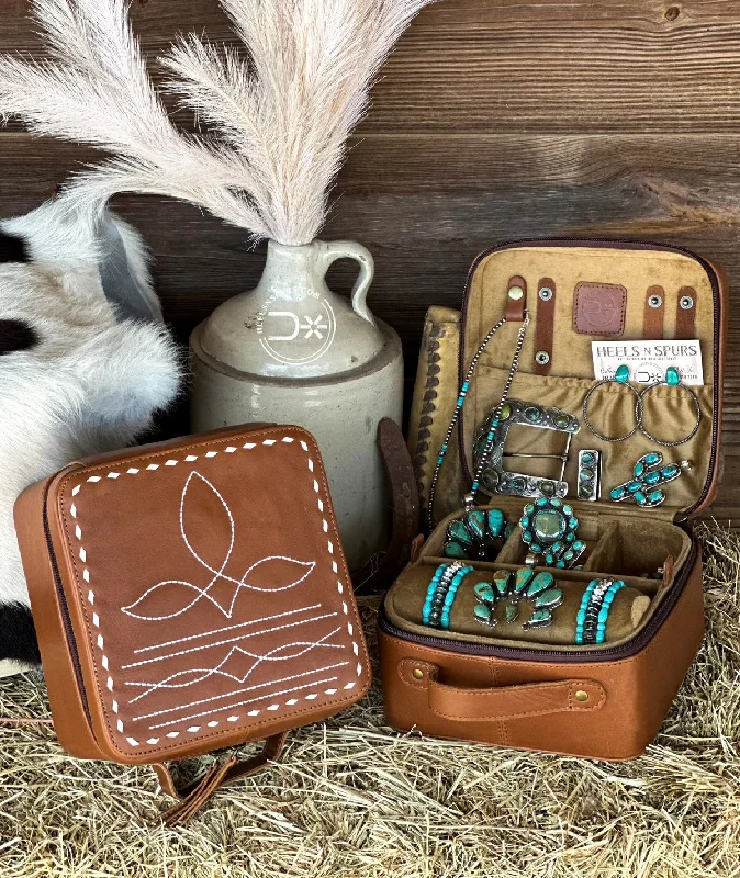 Retro Lovers The Ranch Wife’s Boot Stitched Jewelry Box
