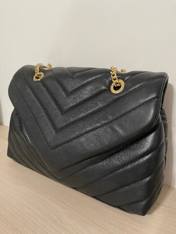 Chic And Clearance-Priced Tote Bags Willa Designer Bag in Black