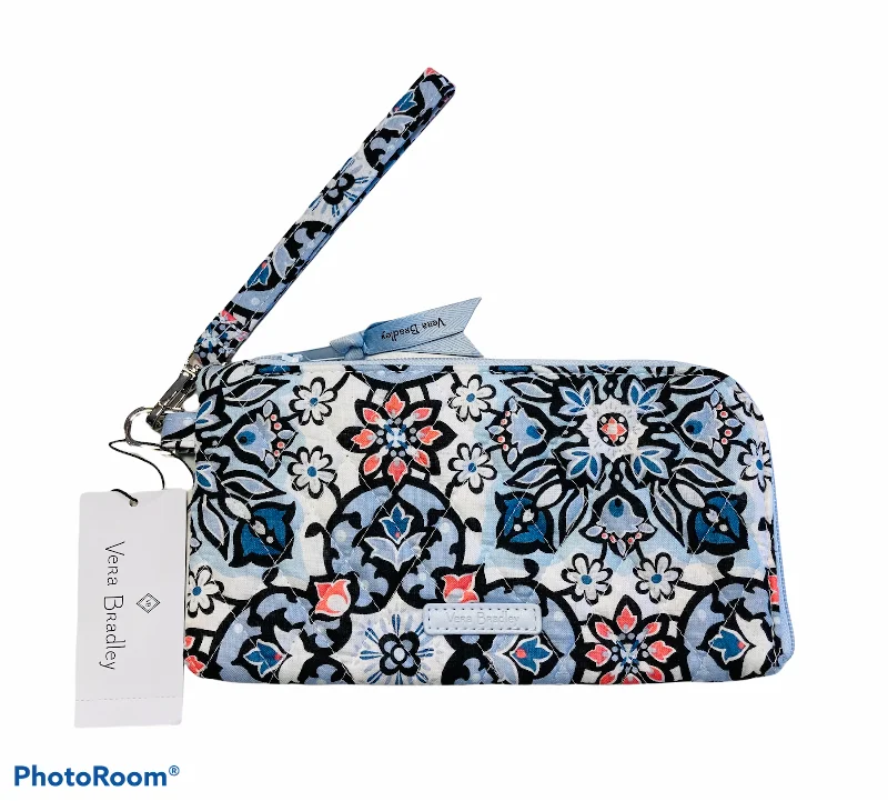 Luxury Bags With Premium Materials And Craftsmanship Wristlet By Vera Bradley Luxury Bags With Premium Materials And Craftsmanship