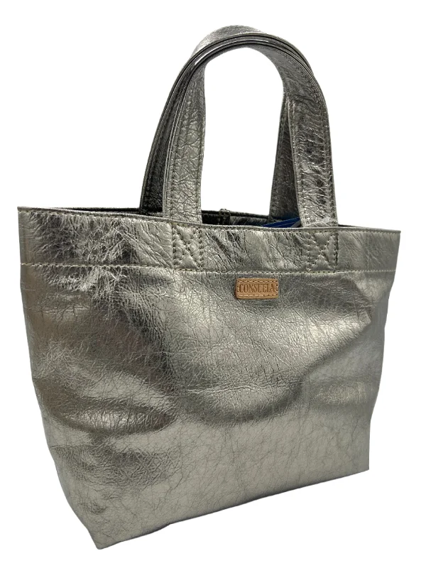 Rustic Bags For Outdoor And Nature-Inspired Looks Tote / Handbag Designer Consuela Versatile Bags That Suit Any Outfit Or Event