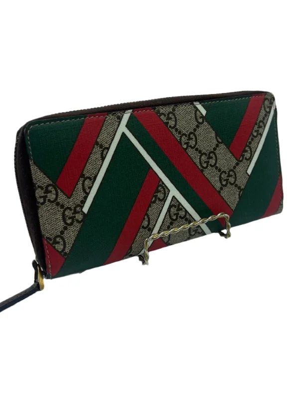 Find Your Unique Flair Like New! Gucci GG Supreme Chevron Zip Around Designer Wallet Bags With Tsa-Approved Features