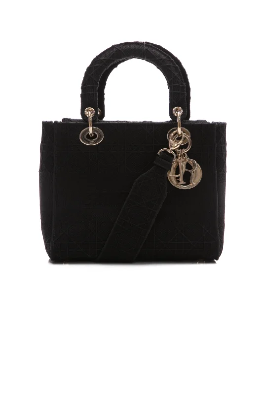 Compact Bags For Minimalist Travelers Medium Lady D-Lite Bag