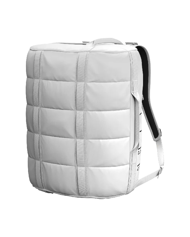 Stylish Bags For Fashion Bloggers Roamer Duffel 60L White Out