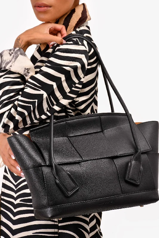Affordable Bags Bottega Veneta Black Intrecciato Leather Large Arco Tote