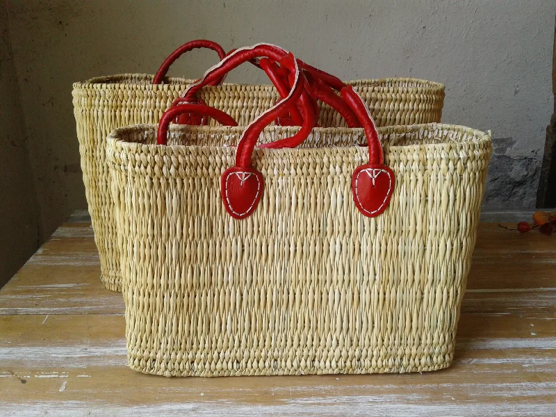 Compact Bags For Minimalist Travelers Red Handle Tote