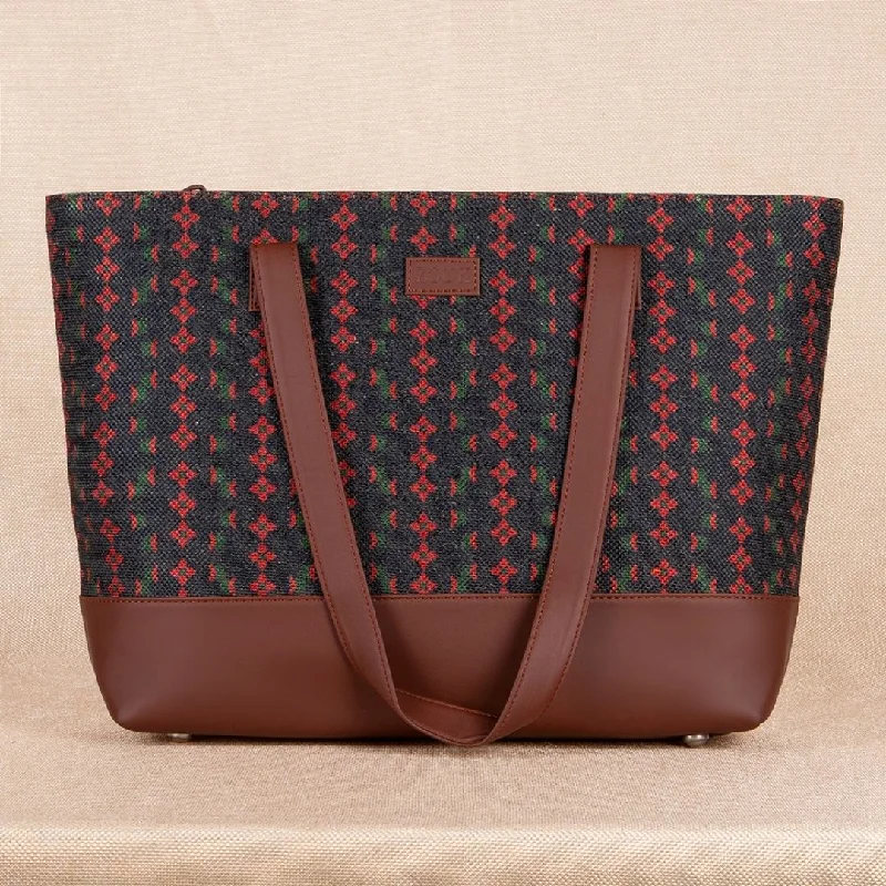 Limited-Time Offer On Trendy Bags Shobha Niwas Lotus Motif Shoulder Tote Bag