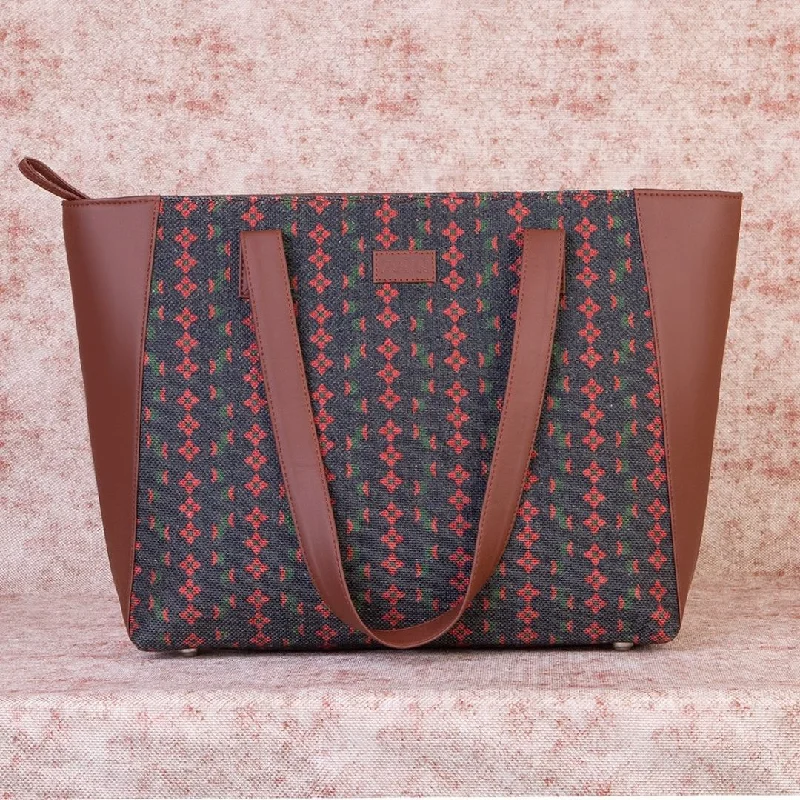 Limited-Time Offer On Trendy Bags Shobha Niwas Lotus Motif Side Tote Bag