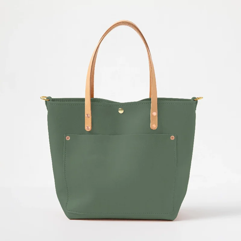 Durable And Fashionable Bags For Daily Use Studio Green Travel Tote