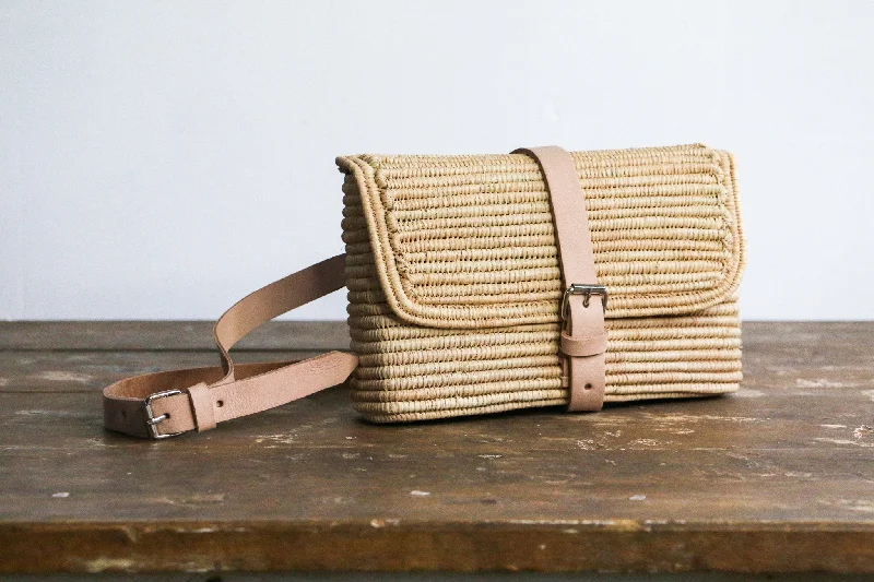 Professional Bags With Office Discounts Woven Belt Bag