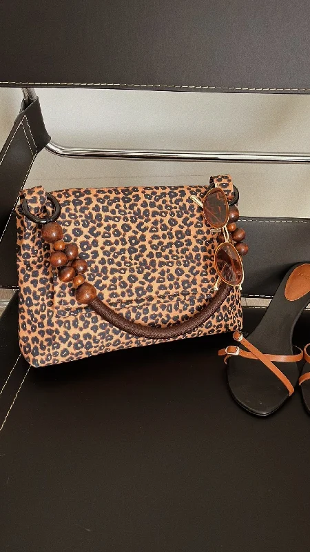 Trendy Bags For Women And Men In 2025 Chloey Flapover Shoulder Bag - Leopard