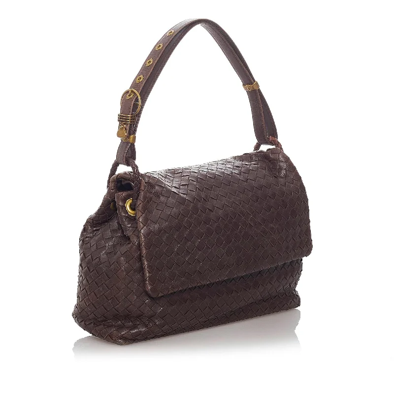 Luxury Bags For Working Professionals Bottega Veneta Intrecciato Flap Shoulder Bag (SHG-28630)