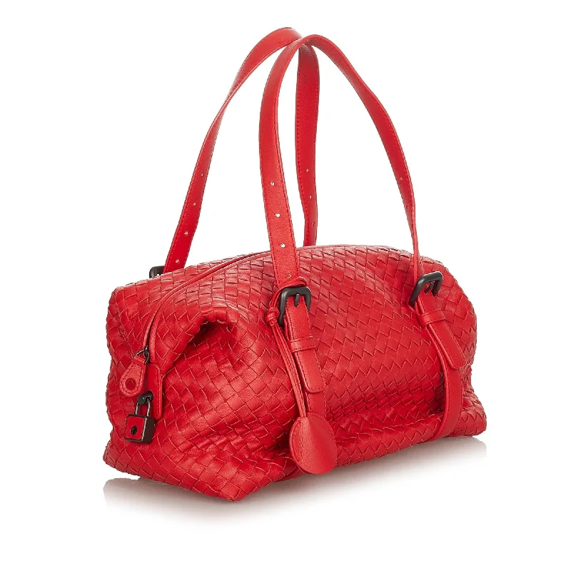 Lightweight Bags With Clearance Prices Bottega Veneta Intrecciato Leather Shoulder Bag (SHG-24536)