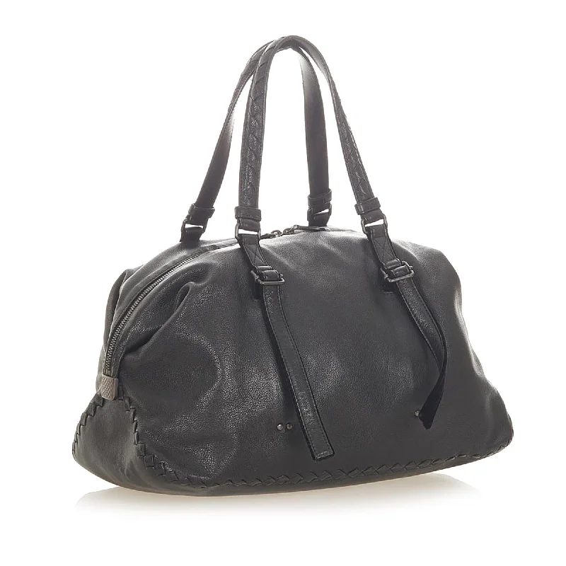 Genuine Bags On Clearance Sale Bottega Veneta Intrecciato Leather Shoulder Bag (SHG-36216)