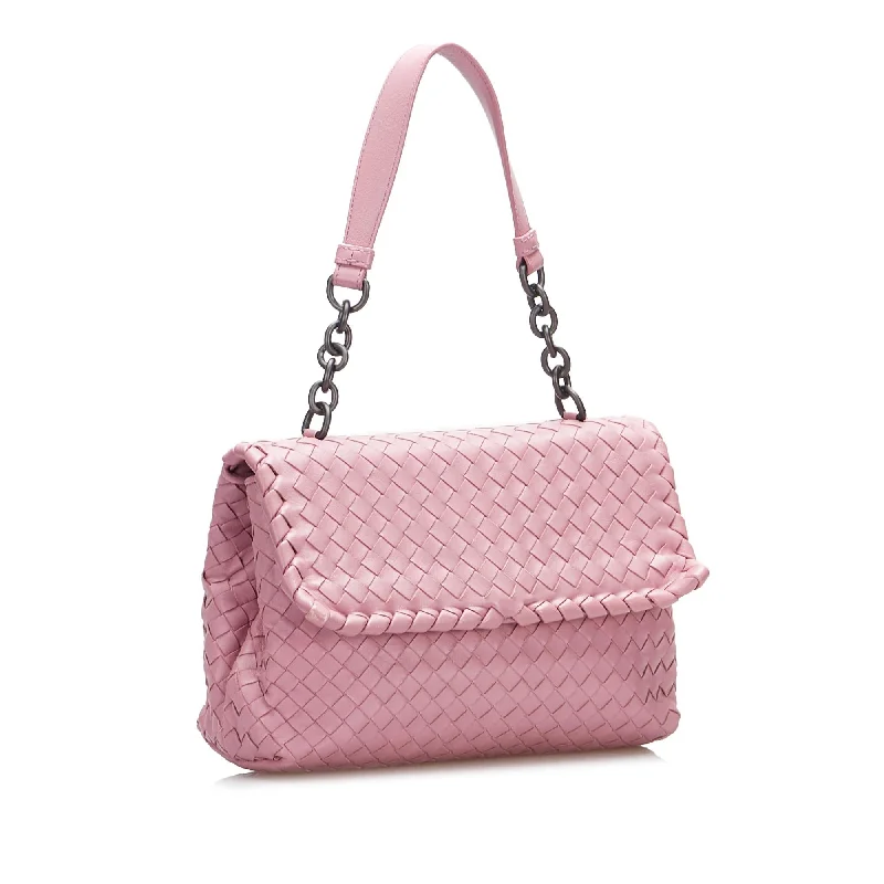 Designer-Inspired Bags At Budget-Friendly Prices Bottega Veneta Small Intrecciato Olympia Shoulder Bag (SHG-wrULzG)