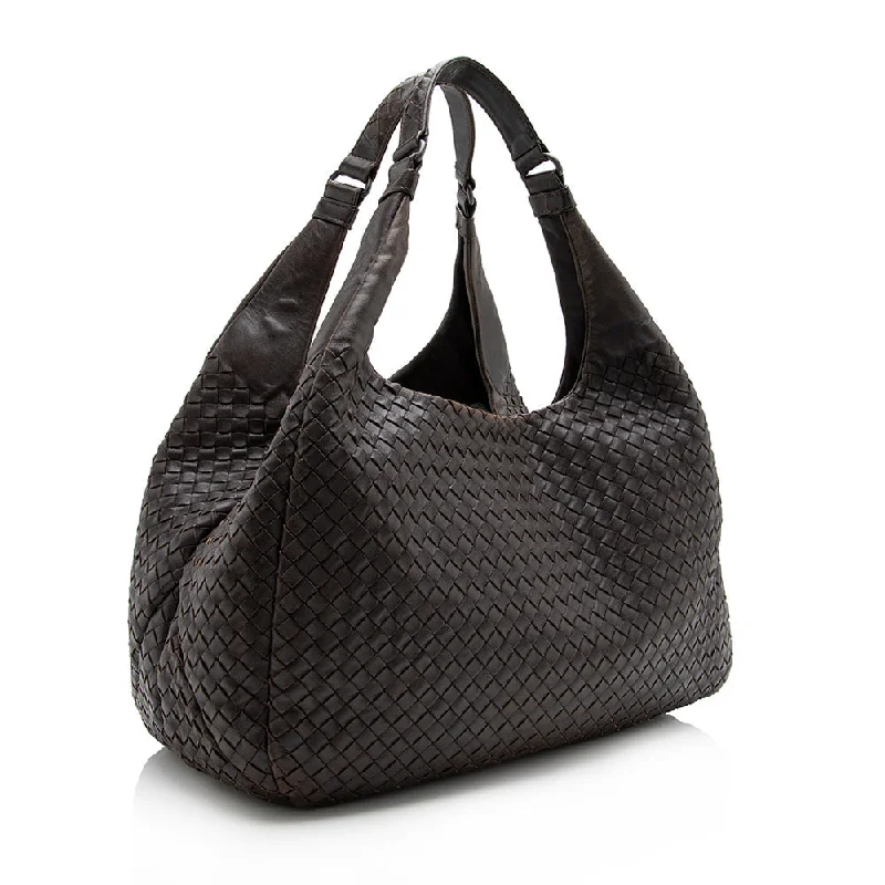 Lightweight And Functional Bags For Travel And Work Bottega Veneta Intrecciato Nappa Campana Medium Shoulder Bag (SHF-16047)