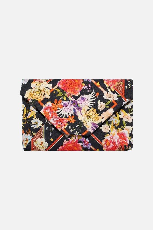 Luxury Bags With Premium Materials And Craftsmanship ENVELOPE CLUTCH SECRET HISTORY Luxury Bags With Premium Materials And Craftsmanship ENVELOPE CLUTCH SECRET HISTORY