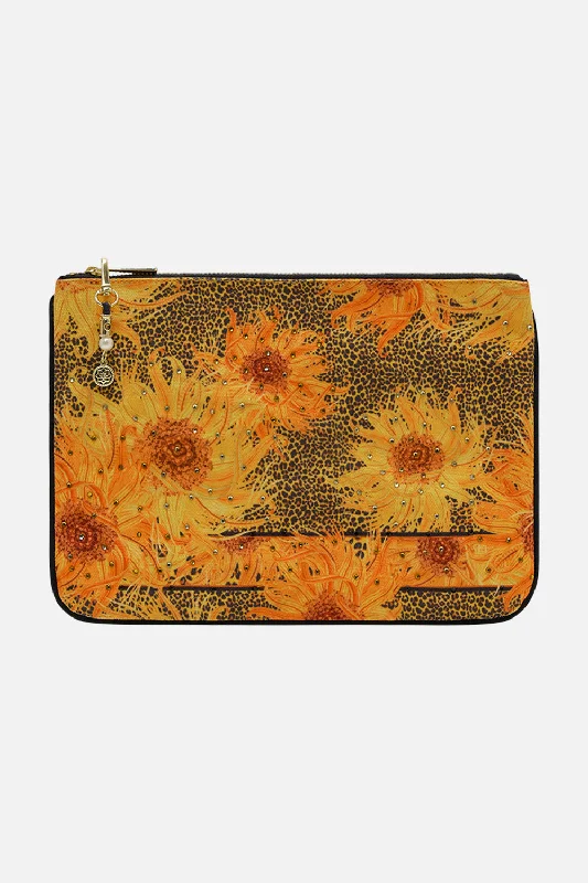 Evening Events SMALL CANVAS CLUTCH MAKE ME YOUR MASTERPIECE