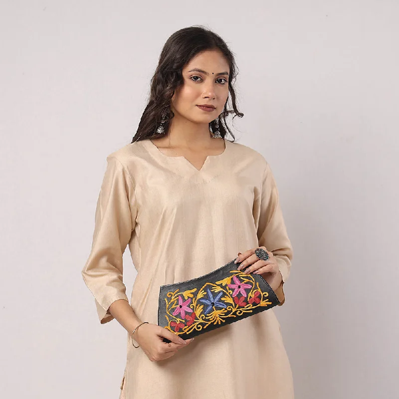Lightweight Bags For Senior Travelers Grey - Original Chain Stitch Embroidery Leather Clutch Lightweight Bags For Senior Travelers Grey - Original Chain Stitch Embroidery Leather Clutch