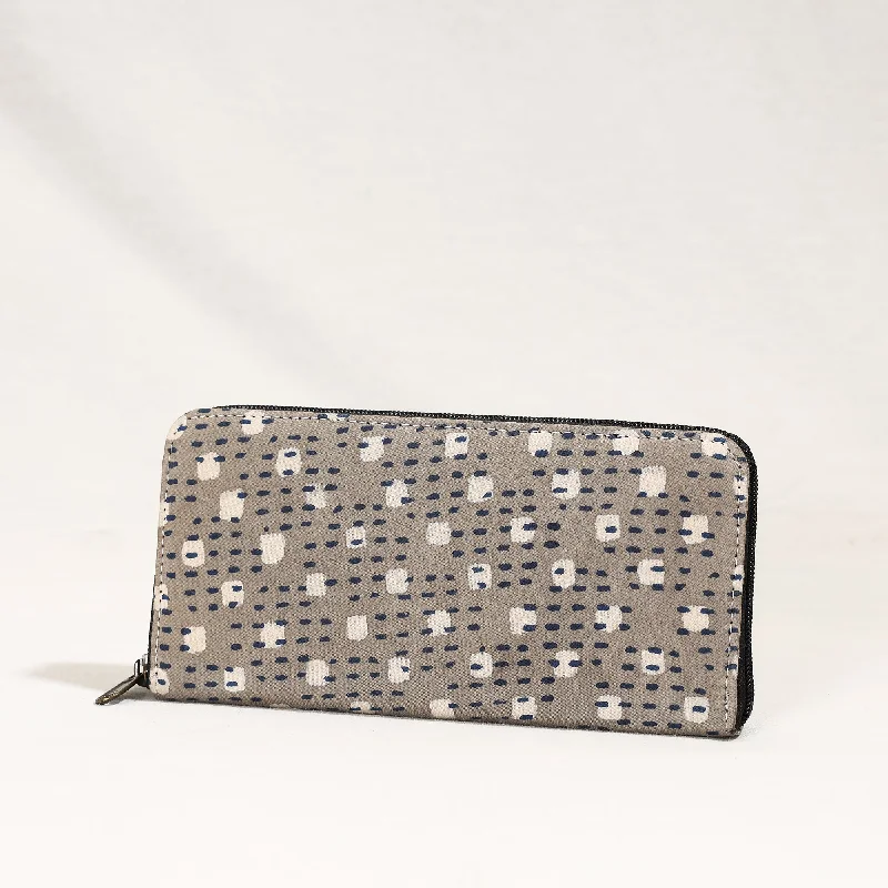 Active Lifestyles Grey - Handcrafted Block Printed Fabric Clutch Wallet