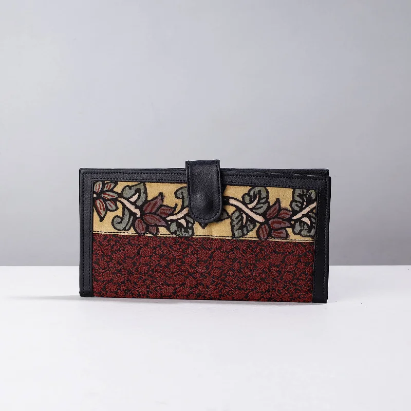 Trendy Bags For Sales Multicolor - Handpainted Kalamkari Natural Dyed Cotton Clutch Trendy Bags For Sales Multicolor - Handpainted Kalamkari Natural Dyed Cotton Clutch
