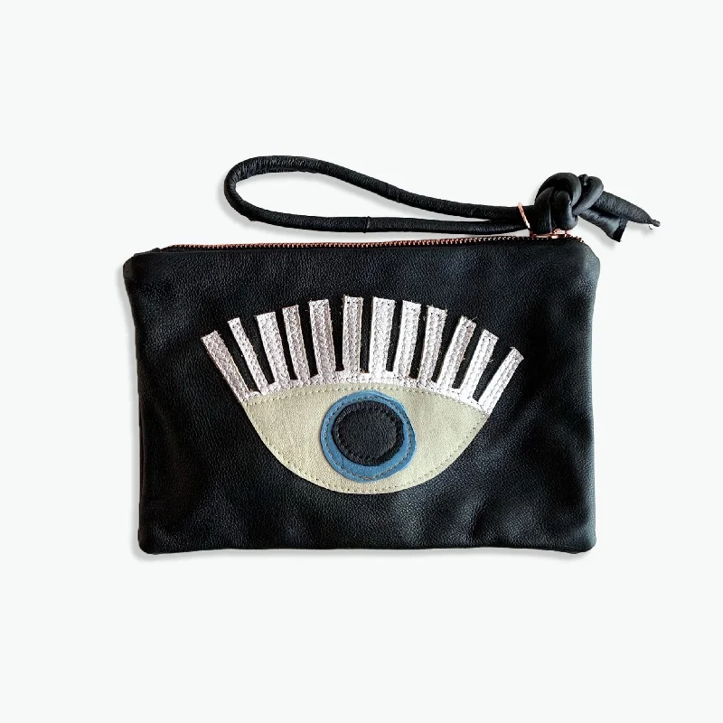 Bold Fashionistas Abundance clutch - leatherblueeye