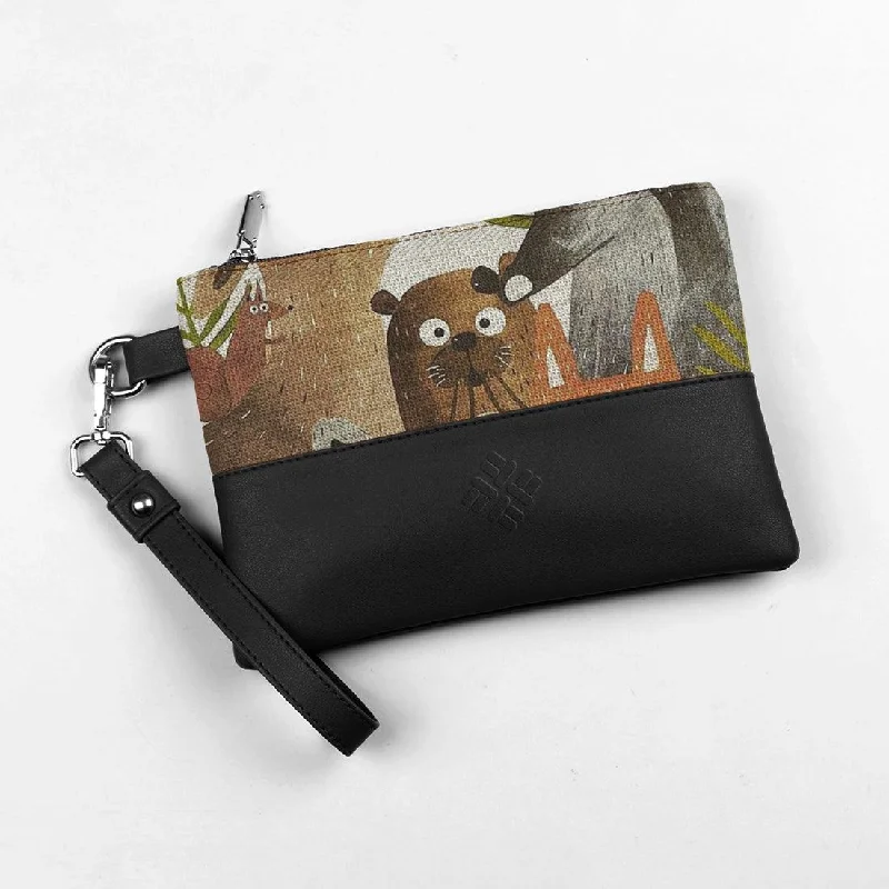Affordable Bags For Budget Shoppers Black Toiletry Pouch Bear