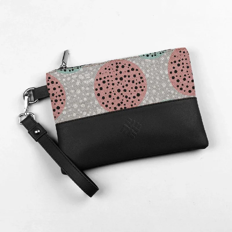 Stylish Yet Affordable Bags Black Toiletry Pouch Fin