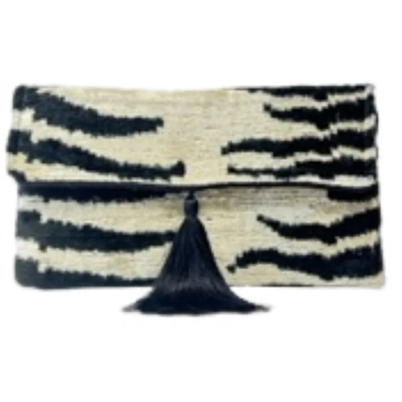 Eco-Friendly Bags With Promotions Lily Clutch