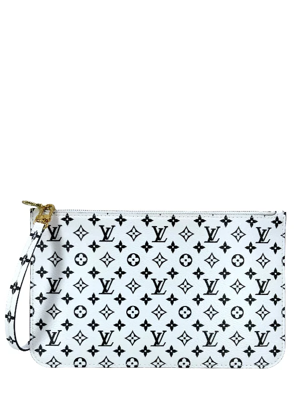 Luxury Seekers Louis Vuitton Monogram Giant Neverfull MM Pochette NEW
