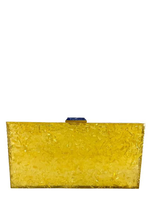 Tsa-Approved Bags For Hassle-Free Airport Security Oscar de la Renta Resin Box Clutch