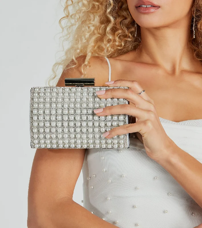 Urban Style Sparkling Luxe Pearl And Rhinestone Box Clutch