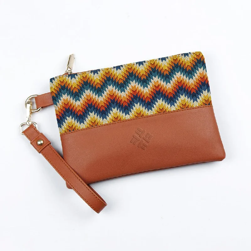 Bags For Playful And Chic Styles Toiletry Pouch pattern-library