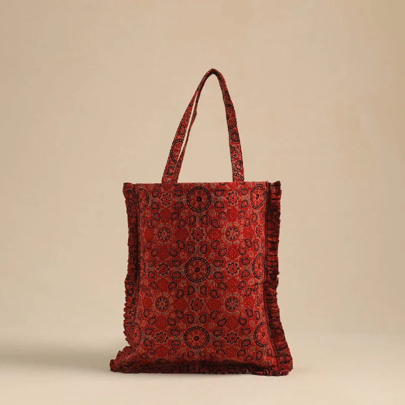 Cozy Handbags With Clearance Prices Handcrafted Cotton Frill Jhola Bag 13