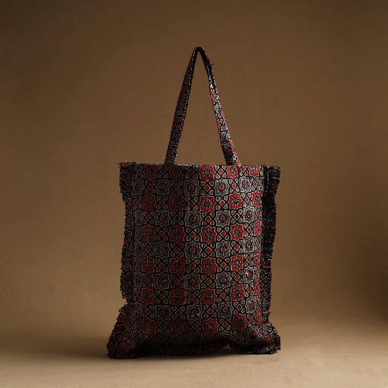 Affordable Bags For Budget Shoppers Multicolor - Handcrafted Cotton Frill Jhola Bag 23 Affordable Bags For Budget Shoppers Multicolor - Handcrafted Cotton Frill Jhola Bag 23