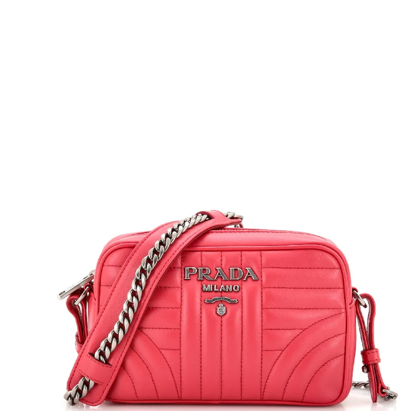 Stylish Bags For Fashion Influencers And Bloggers Camera Bag Diagramme Quilted Leather Mini