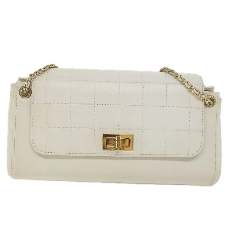 Seasonal Clearance Bags For Summer Chanel Flap Bag Leather Shoulder Bag (Pre-Owned) Seasonal Clearance Bags For Summer Chanel Flap Bag Leather Shoulder Bag (Pre-Owned)