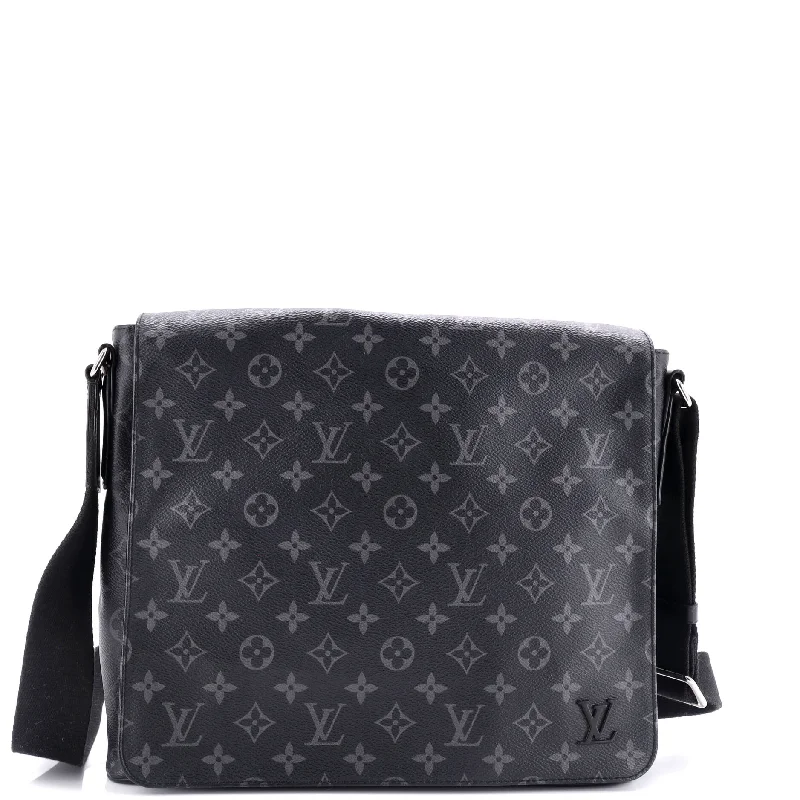 Elegant And On-Sale Evening Bags District Messenger Bag Monogram Eclipse Canvas MM