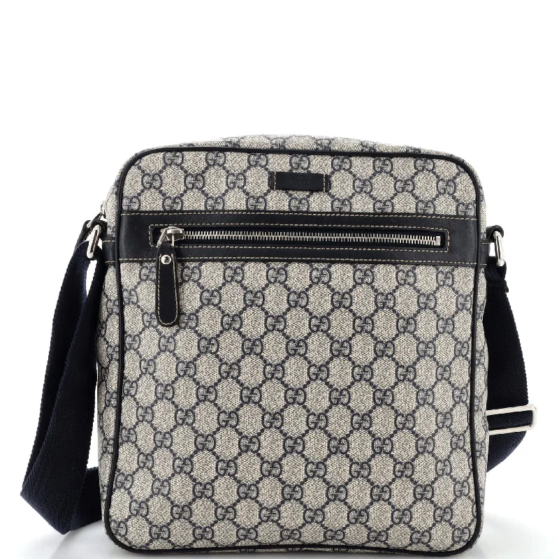 Luxurious But Budget-Friendly Bags Front Zip Messenger GG Coated Canvas Medium