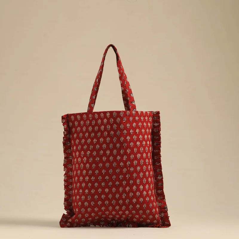 Vibrant Bags With Discounts Handcrafted Cotton Frill Jhola Bag 09