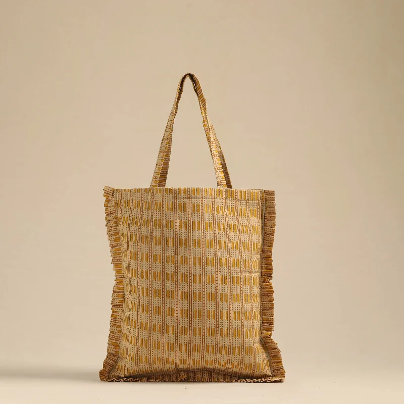 Eco-Friendly Bags With Discounts Handcrafted Cotton Frill Jhola Bag 24