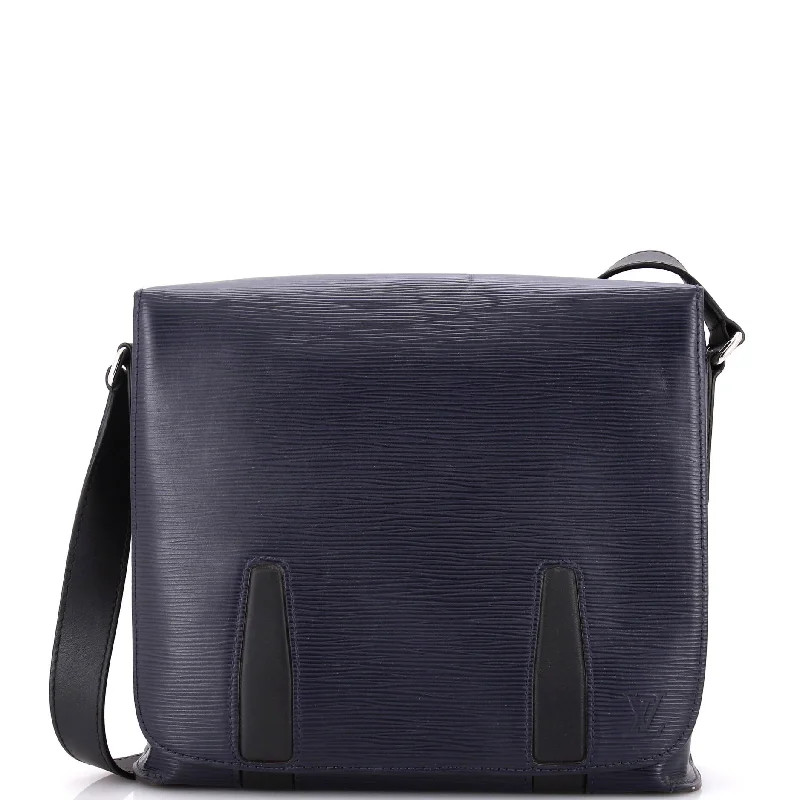Clearance Bags For Budget Shoppers Harrington Messenger Bag Epi Leather PM